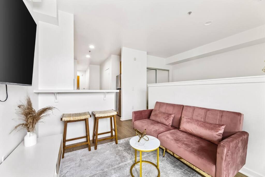 Amazing In Sm Promenade! Free Parking! Apartamento *